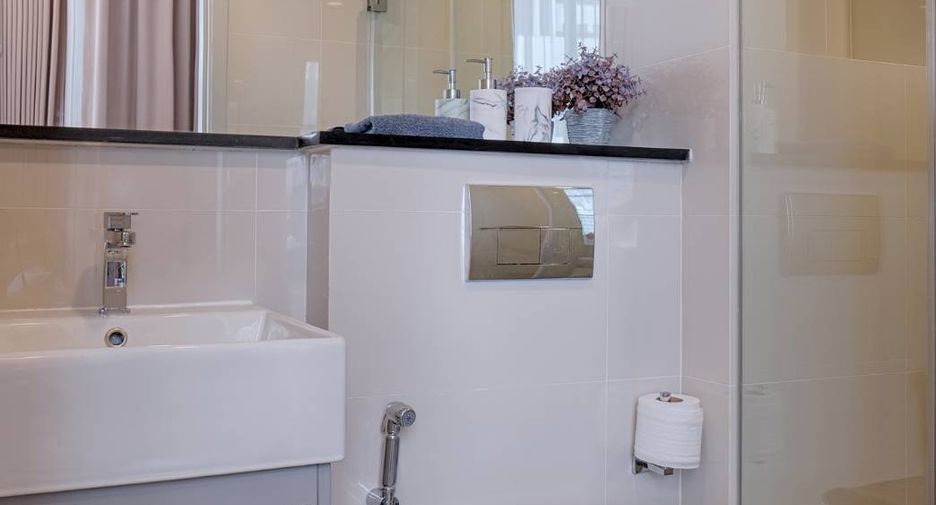 For rent 1 bed condo in Sathon, Bangkok