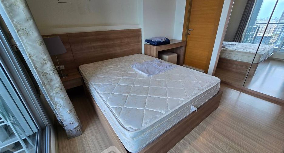 Аренда 1 кровать кондо в Хуаи Кхщанг, Бангкок