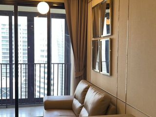 Condo en alquiler de 1 habitaciones en Khlong Toei, Bangkok