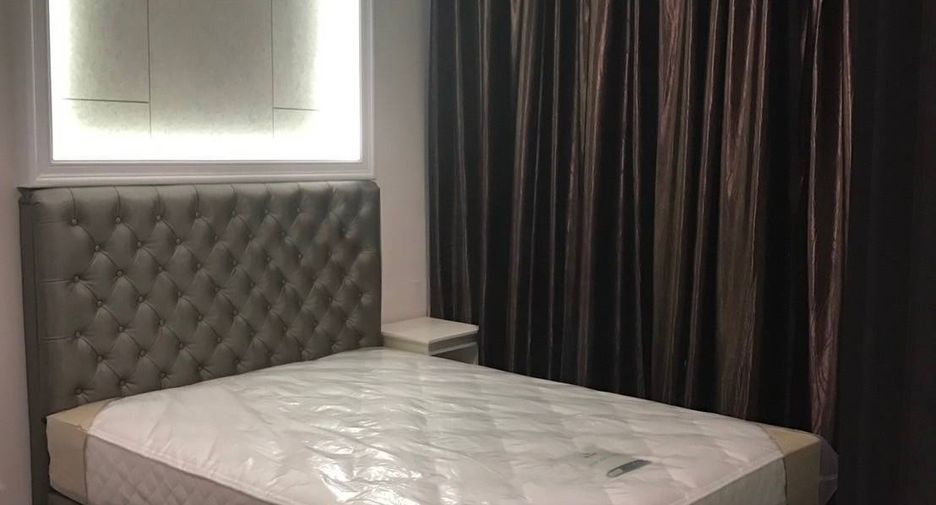 Condo en alquiler de 1 habitaciones en Khlong Toei, Bangkok