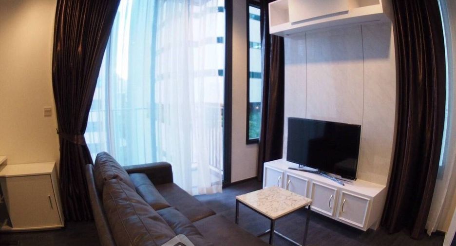 Condo en alquiler de 1 habitaciones en Khlong Toei, Bangkok