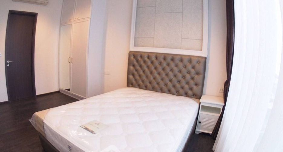 Condo en alquiler de 1 habitaciones en Khlong Toei, Bangkok