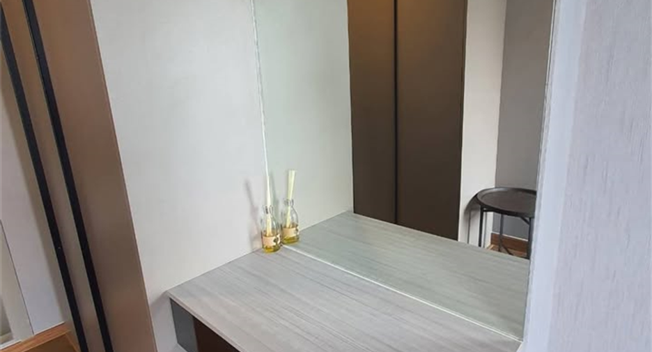 À vendre 2 chambres condo à Phra Khanong, Bangkok
