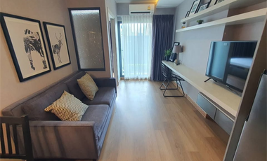 À vendre 2 chambres condo à Phra Khanong, Bangkok