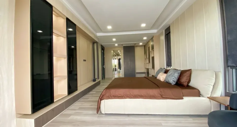 À vendre et à louer 4 chambres maison à Bang Lamung, Chonburi