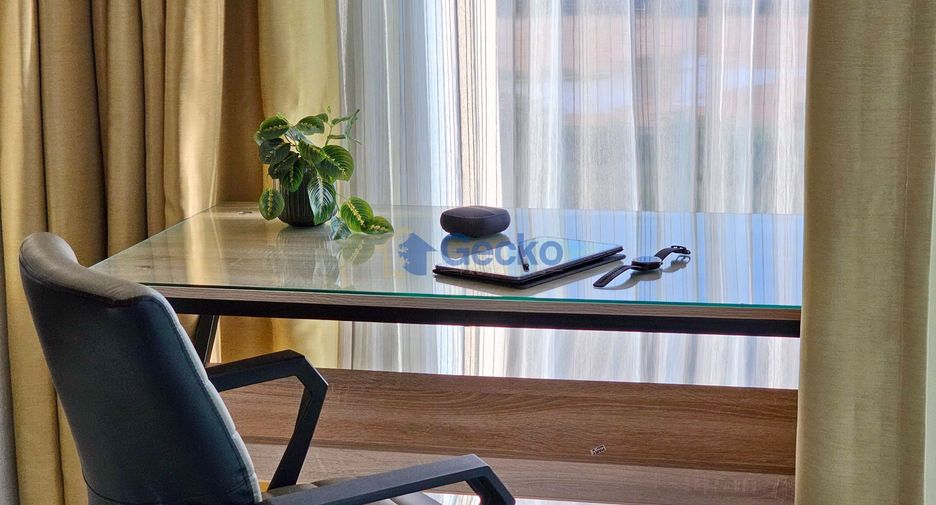 For rent 2 bedrooms condo in Bang Lamung, Chonburi