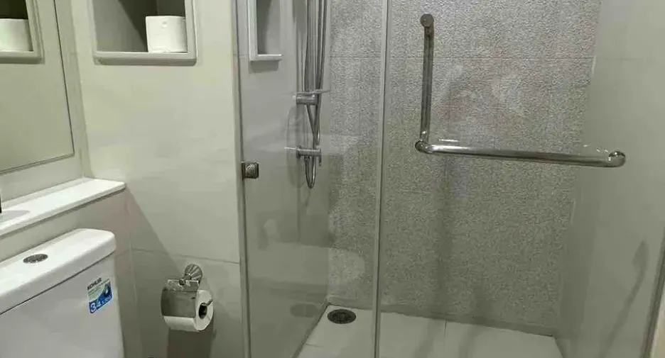 For rent 1 bed condo in Phra Khanong, Bangkok