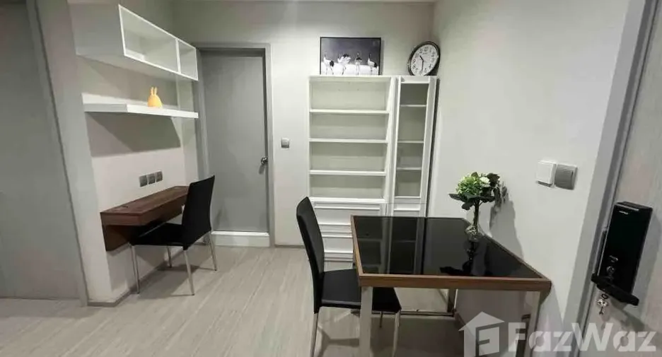 For rent 1 bed condo in Phra Khanong, Bangkok