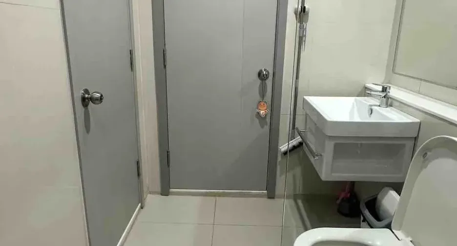 For rent 1 bed condo in Phra Khanong, Bangkok