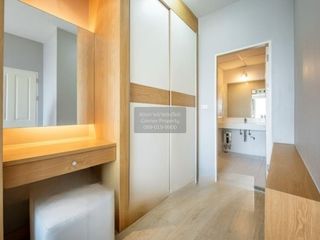 Wohnung zur Miete mit 2 Zimmer in Khlong San, Bangkok