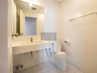 Wohnung zur Miete mit 2 Zimmer in Khlong San, Bangkok