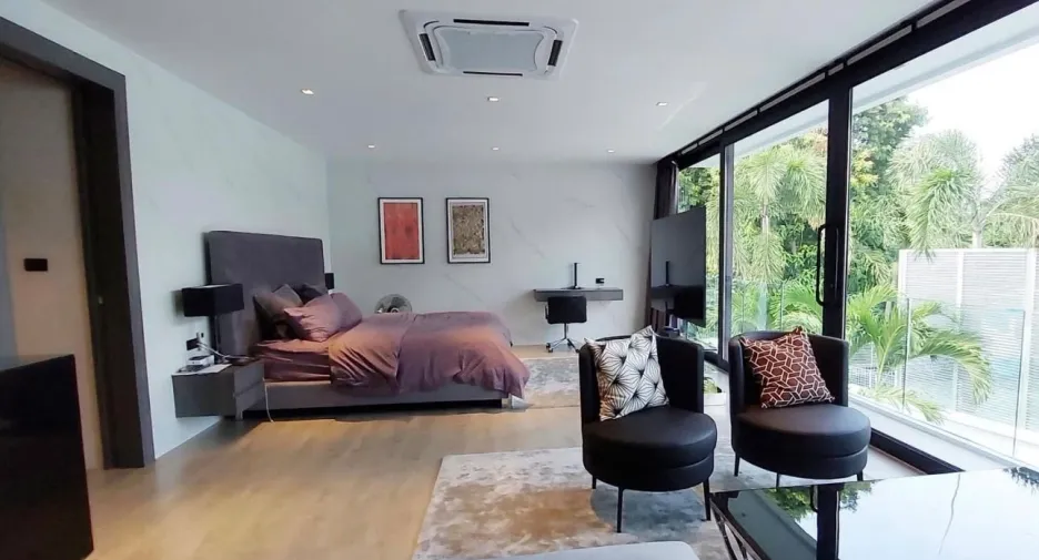 For sale 6 bedrooms villa in Bang Lamung, Chonburi