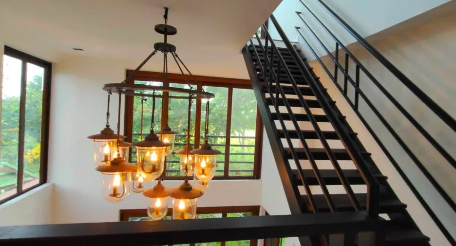 Villa zur Miete mit 5 Zimmer in Huay Yai, Pattaya