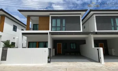 À louer 4 chambres maison à Bang Lamung, Chonburi