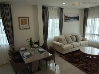 À louer 4 chambres maison à Bang Lamung, Chonburi