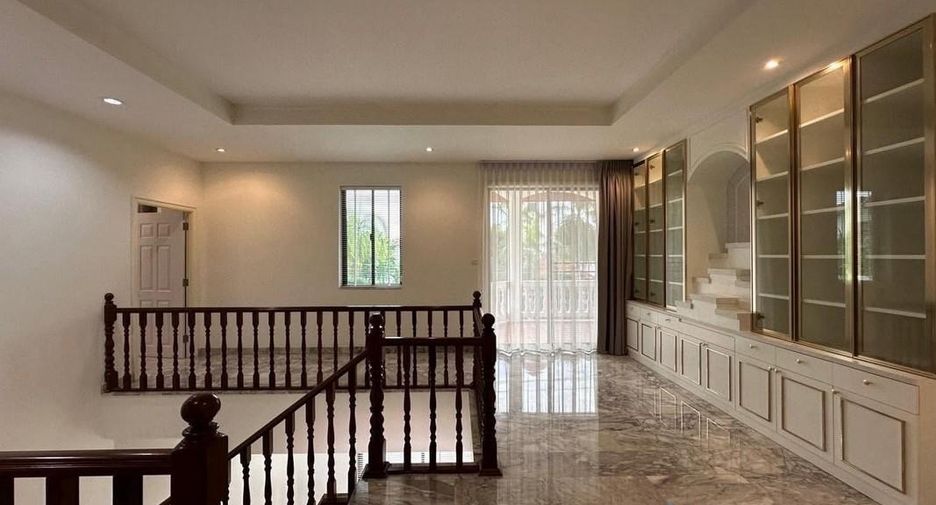 Haus zur Miete und zum Kauf mit 4 Zimmer in Bang Lamung, Chonburi