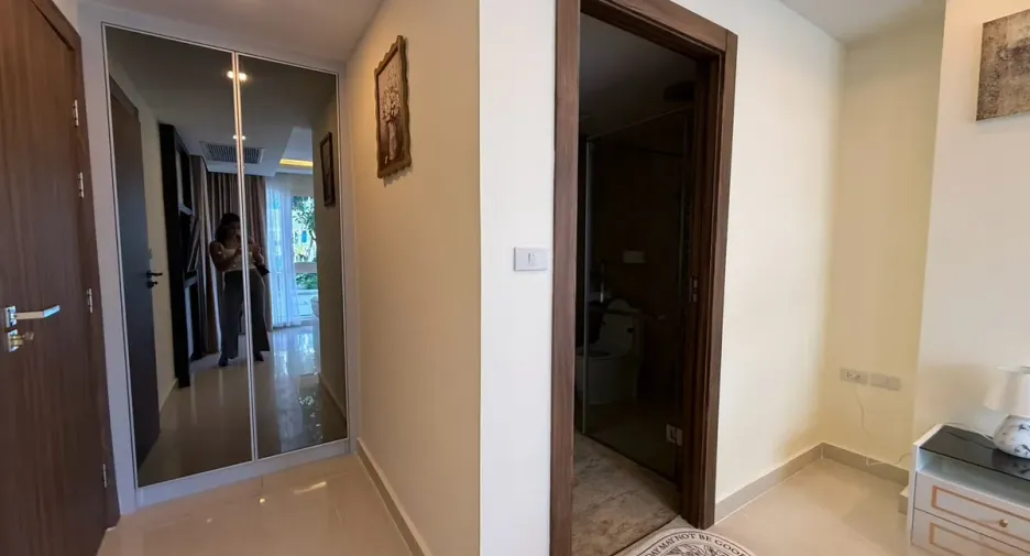 For sale 3 bedrooms condo in Bang Lamung, Chonburi