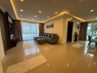 For sale 3 bedrooms condo in Bang Lamung, Chonburi