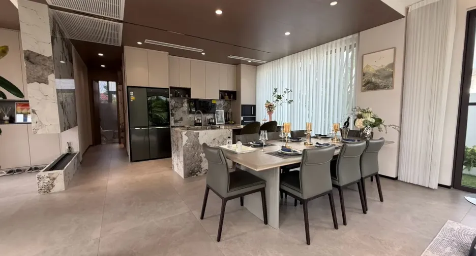 For sale 4 ベッドルーム house in Bang Lamung, Chonburi