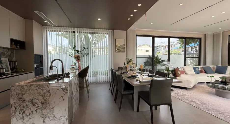 For sale 4 ベッドルーム house in Bang Lamung, Chonburi
