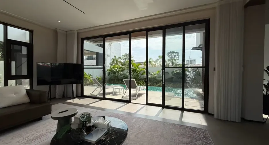 For sale 4 ベッドルーム house in Bang Lamung, Chonburi