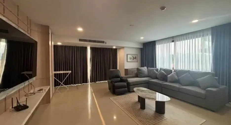 For rent 2 bedrooms condo in Jomtien, Pattaya