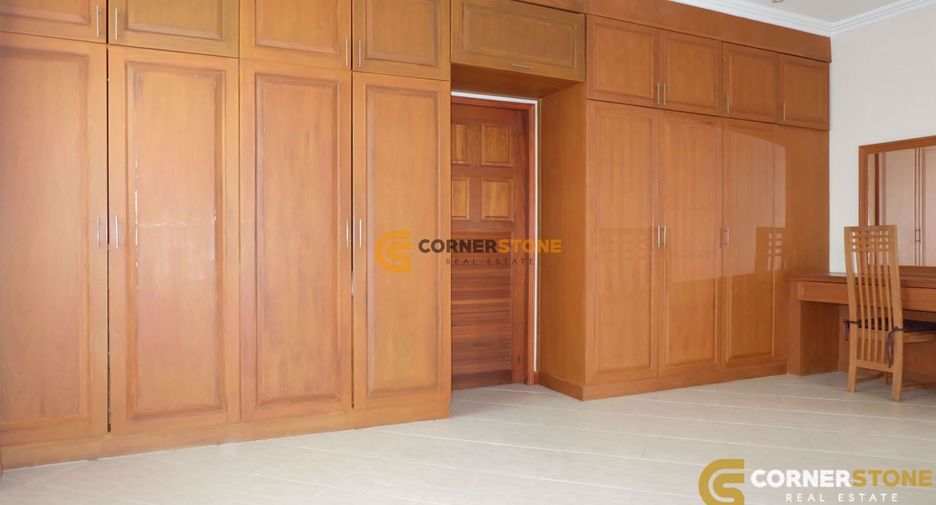 For rent 3 ベッドルーム house in Bang Lamung, Chonburi