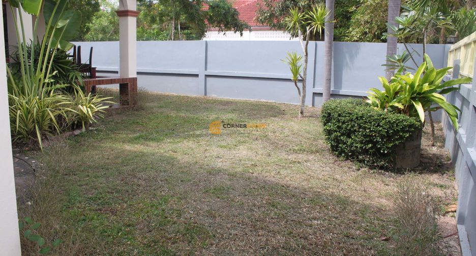 For rent and for sale 3 bedrooms house in Bang Lamung, Chonburi