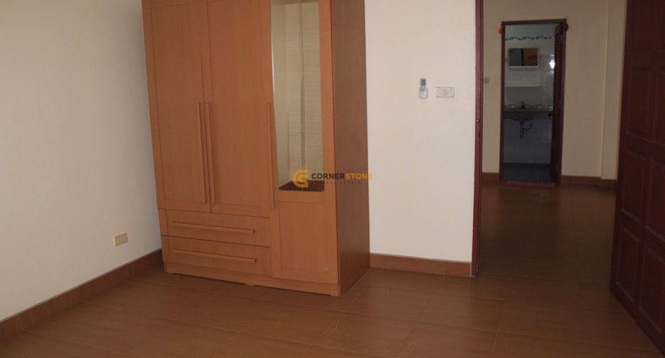 For rent and for sale 3 bedrooms house in Bang Lamung, Chonburi