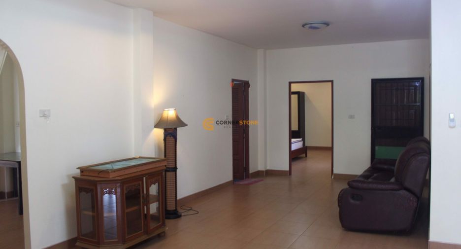 For rent and for sale 3 bedrooms house in Bang Lamung, Chonburi