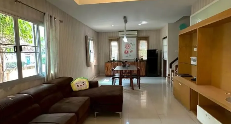 For rent 2 ベッドルーム house in San Sai, Chiang Mai