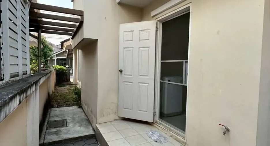 For rent 2 ベッドルーム house in San Sai, Chiang Mai
