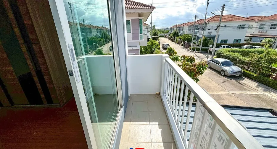 Продажа 3 спальни дом в Mueang Samut Sakhon, Самутсакхон