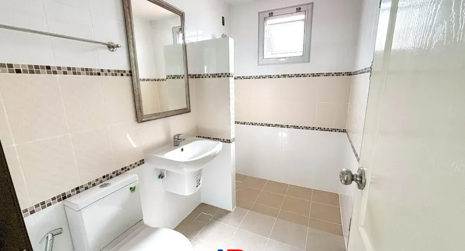 Продажа 3 спальни дом в Mueang Samut Sakhon, Самутсакхон