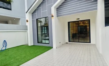 Haus zur Miete mit 3 Zimmer in Mueang Phuket, Phuket