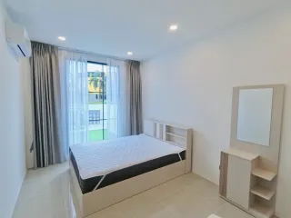 Haus zur Miete mit 2 Zimmer in Mueang Phuket, Phuket