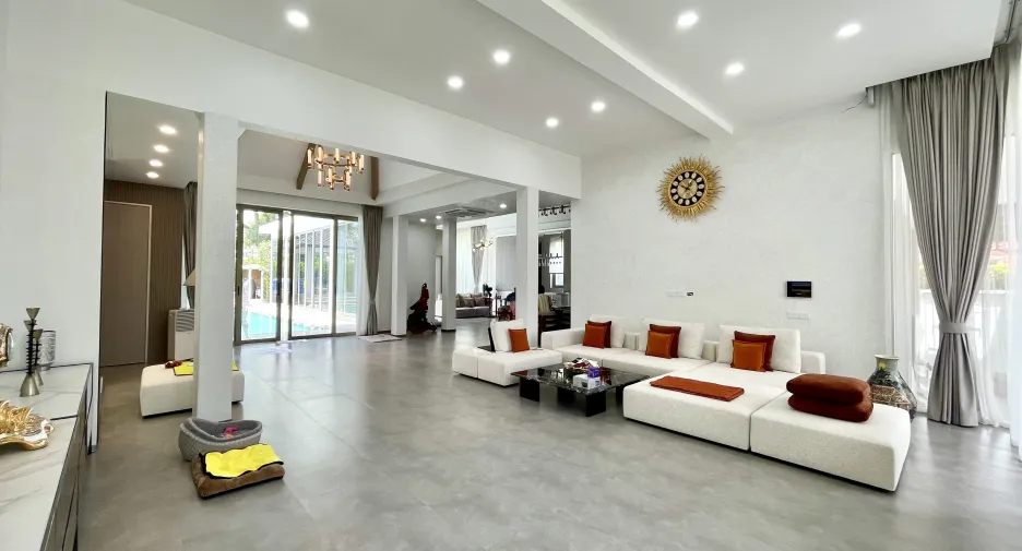 Villa en venta de 4 habitaciones en Thalang, Phuket