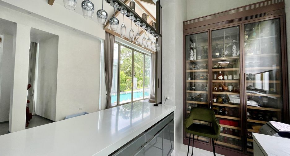 Villa en venta de 4 habitaciones en Thalang, Phuket