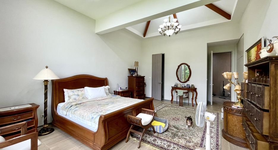 Villa en venta de 4 habitaciones en Thalang, Phuket
