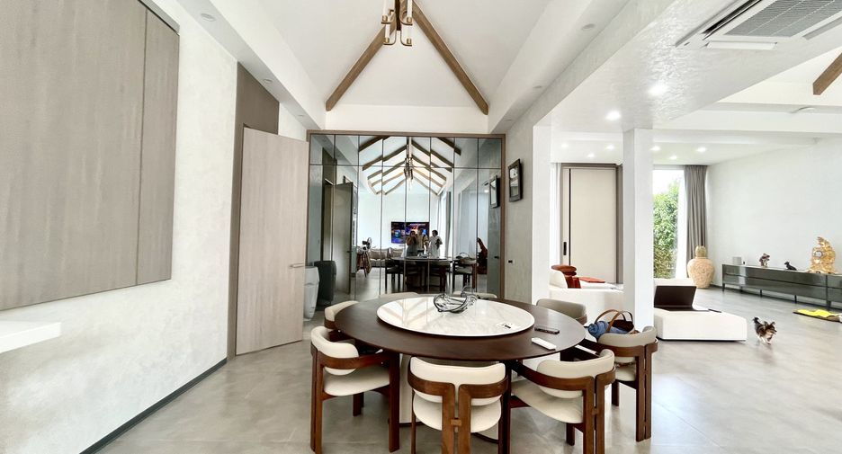 Villa en venta de 4 habitaciones en Thalang, Phuket