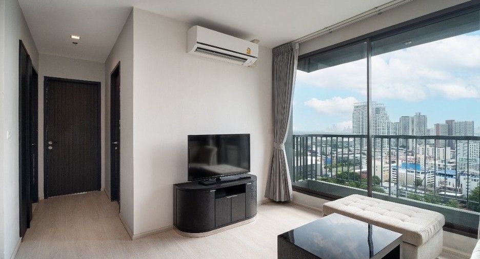 Condo en alquiler de 2 habitaciones en Khlong Toei, Bangkok