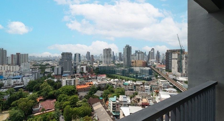 Condo en alquiler de 2 habitaciones en Khlong Toei, Bangkok
