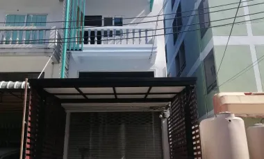ขาย 4 ห้องนอน ทาวน์เฮ้าส์ 