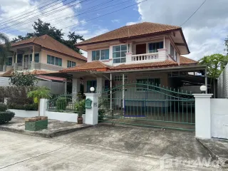 Casa en venta de 4 habitaciones en San Sai, Chiang Mai