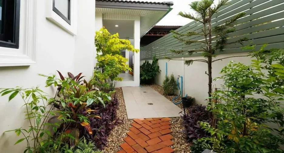 For sale 5 ベッドルーム villa in Mueang Chiang Mai, Chiang Mai