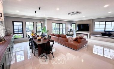 For rent 4 bedrooms house 