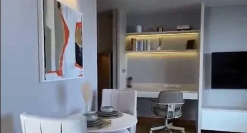 For sale 2 bedrooms condo in Khlong Toei, Bangkok