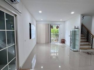 ให้เช่า และ ขาย 4 ห้องนอน บ้านเดี่ยว ใน เมืองสมุทรปราการ, สมุทรปราการ
