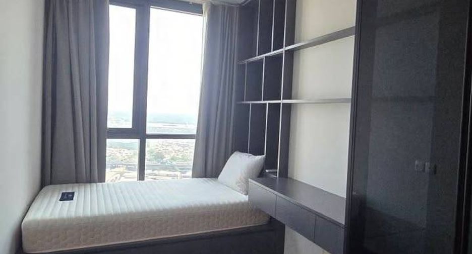 For sale 2 bedrooms condo in Khlong Toei, Bangkok