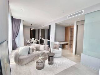 For sale 3 ベッドルーム condo in Khlong Toei, Bangkok